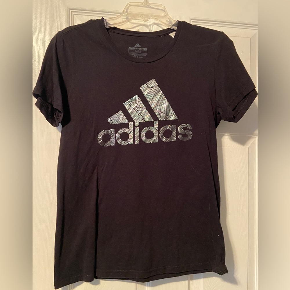 Adidas t-shirt